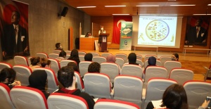 Gençlere sağlıklı beslenme semineri