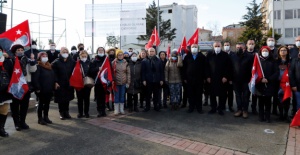 Atatürk Anıtı’na yapılan saldırıya Büyükçekmece’den sert tepki
