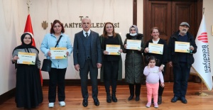 BAŞKAN YILDIRIM SOKAK HAYVANLARI GÜNÜ’NDE ÜMRANİYELİ HAYVANSEVERLERLE BİR ARAYA GELDİ