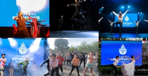 İSTANBULLULAR ÇEŞİTLİ DANS GÖSTERİLERİYLE BÜYÜLENDİ