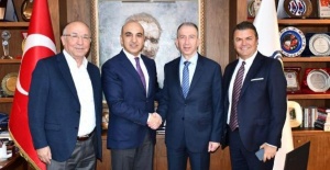 Metin Öztürk Bülent Kerimoğlu'nu ziyaret etti
