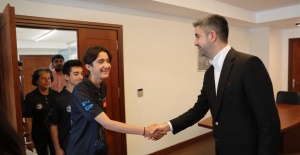 Kartal’ın Gururu ‘Göktürkler Takımı’ndan Başkan Gökhan Yüksel’e Ziyaret