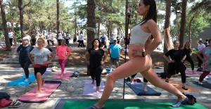 Büyükçekmeceli Kadınlar Dünya Yoga Günü’nde Buluştu