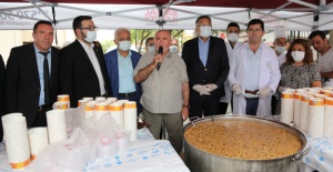 AŞURELER ATAŞEHİR'DE BOLLUK BEREKET VE KARDEŞLİK İÇİN KAYNADI