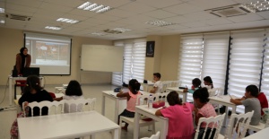 ATAŞEHİRLİ ÇOCUKLAR VE GENÇLER ALMANCA ÖĞRENİYOR