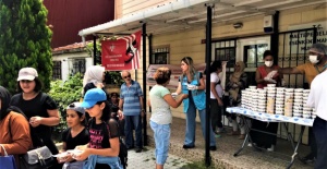 MALTEPE BELEDİYESİ, AŞURE BEREKETİNİ MALTEPELİLERLE PAYLAŞTI
