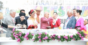 TANIŞMA KOKTEYLİ DOSTLUKLARI PEKİŞTİRDİ