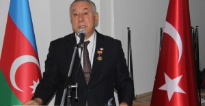 Azerbaycanın bağımsızık gününü andı