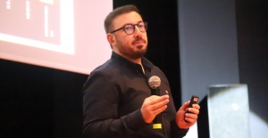 Kartal Belediyesi’nden, Kartallı kadınlara dijital girişimcilik semineri