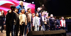 Âşık Veysel Türkülerle Anıldı