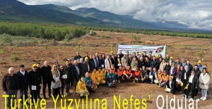 Bayrampaşalı Öğretmenler, ‘Türkiye Yüzyılına Nefes’ Oldular