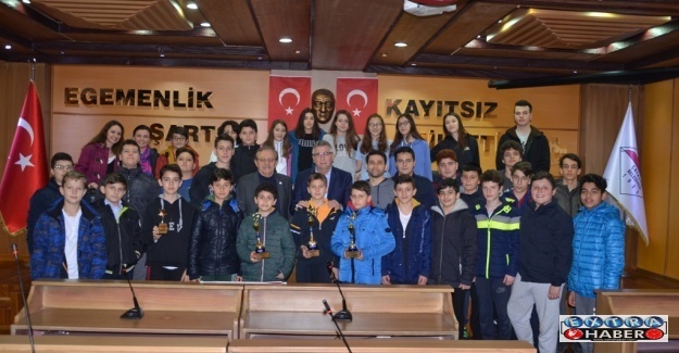 BASKETÇİLERDEN ZİYARET